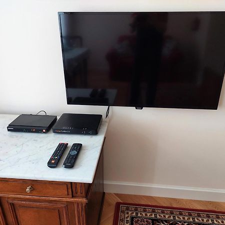 ורשה Apartamenty Metro Praga מראה חיצוני תמונה