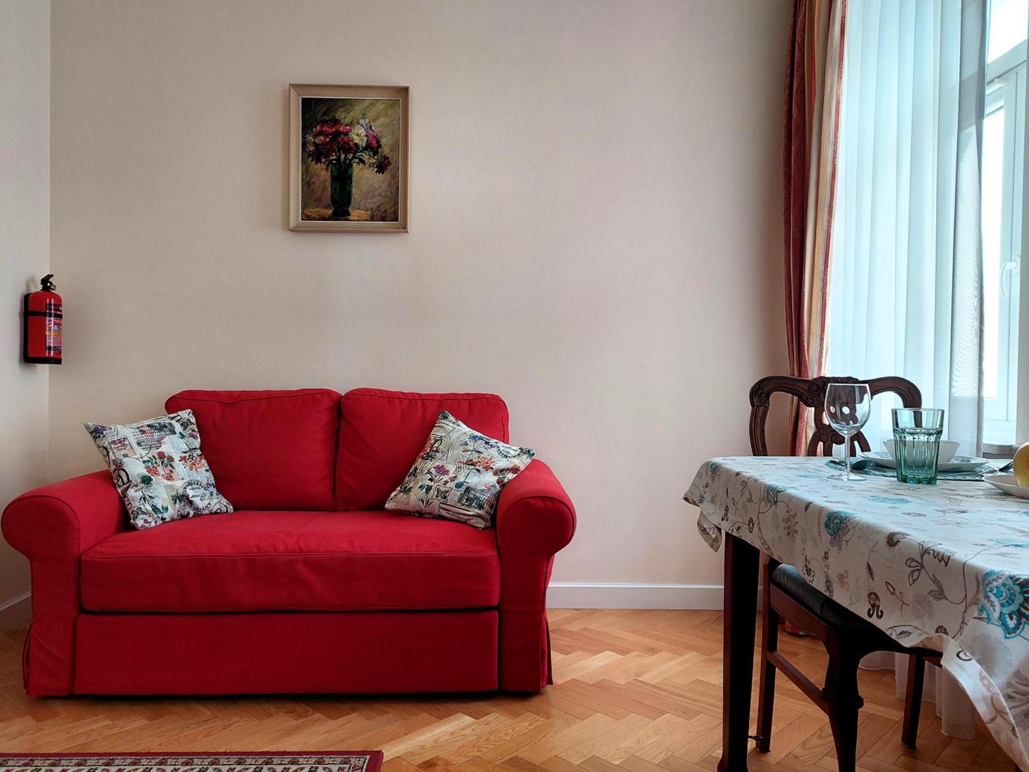ורשה Apartamenty Metro Praga מראה חיצוני תמונה